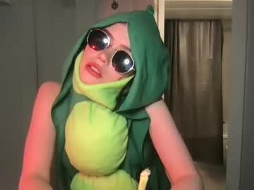 girl
        littlesugarpea cam image #2268255