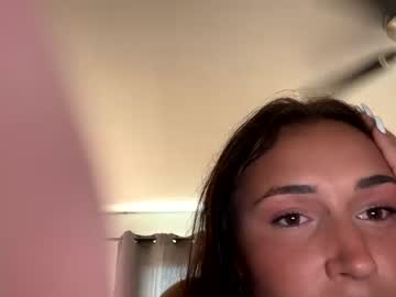girl
        sofiabakerr cam image #2302101