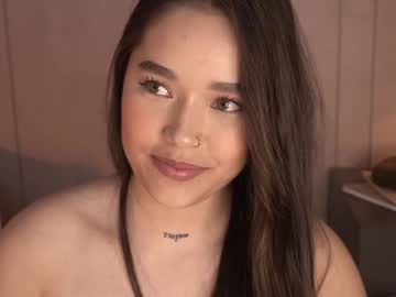 girl
        _meghan_gomez1_ cam image #6080699