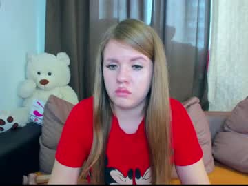 girl
        norabigas cam image #1171347