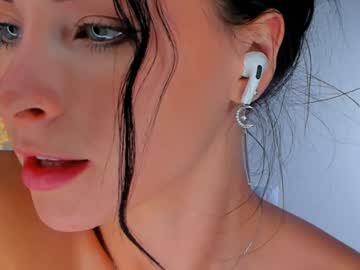 girl
        uwunikaa cam image #4572997