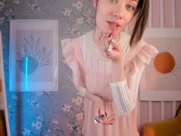 girl
        tina_cure cam image #3184974