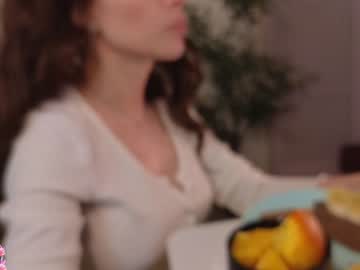 girl
        ericamiracle15 cam image #3965149