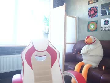 girl
        awondrr cam image #6732134