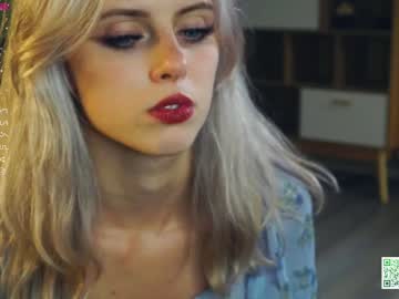 girl
        audreycarvin cam image #4607964