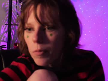 girl
        sisypheanlove cam image #808112