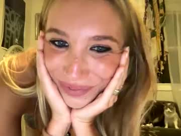 girl
        babyyjade cam image #6715220
