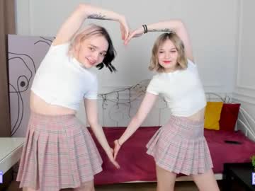 couple
        elis__bae cam image #648738