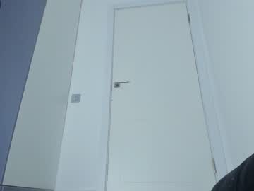 girl
        asimone cam image #617400