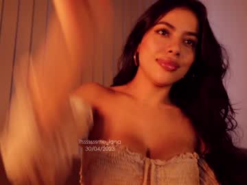 girl
        itsssssssme_lana cam image #1427308