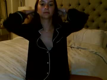 girl
        roxyyangel cam image #2378157