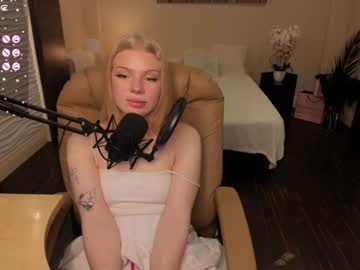 girl
        heilyjia cam image #4805369