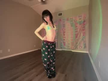 girl
        hexivu cam image #5208163