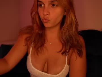 girl
        lilbeccaxo cam image #4128736