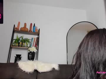 girl
        alisha_brainly cam image #4889625