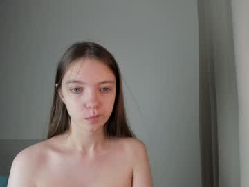 girl
        blue___angel cam image #1108648