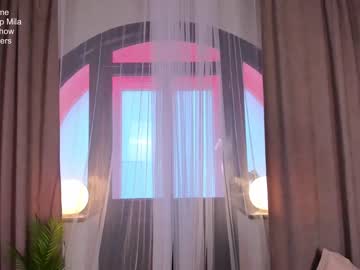 girl
        milablush cam image #640176