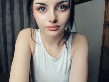 girl
        cute_caprice cam image #1613320