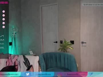 girl
        _hannamiller cam image #1212200