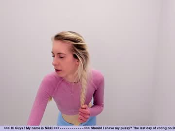 girl
        girl_i_am cam image #950641