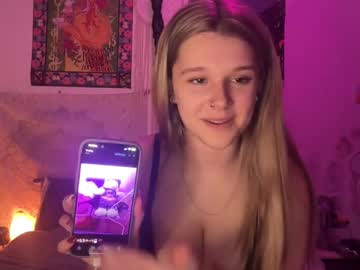 girl
        jessicapearsons cam image #6202251