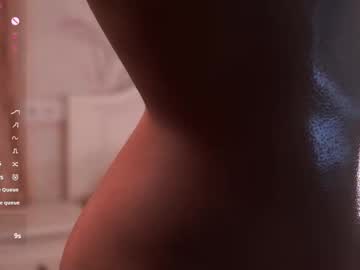 girl
        everlunaa cam image #6203910