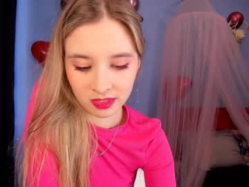 girl
        milablush cam image #885041