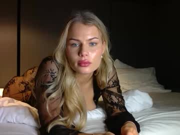 girl
        melicherry cam image #5232836