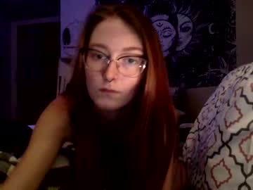 girl
        babybrooke_777 cam image #4250425