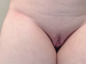 girl
        sensitive__lady cam image #2993101