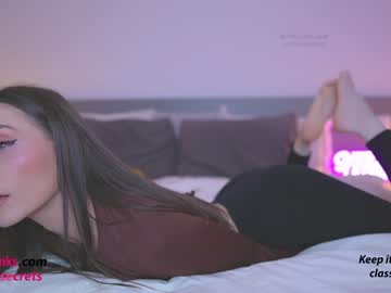 girl
        ambercb cam image #1039214