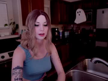girl
        runesy cam image #5386116