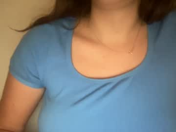 girl
        pinkkbubblez cam image #3933947