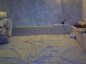 girl
        the_partisan cam image #3672962