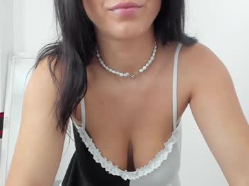 girl
        anayscaandy cam image #4947974