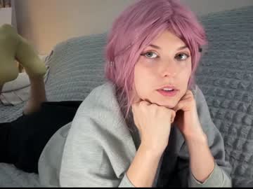 girl
        angelika_rouge cam image #3665342