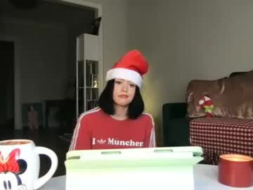 girl
        littlesugarpea cam image #3141812