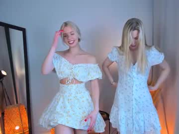 girl
        cassie_palmer cam image #6917423