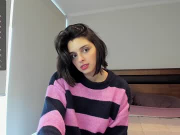girl
        yourfreakygirl cam image #2216614