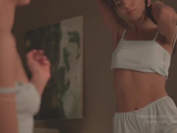 girl
        _2strangers cam image #6116912