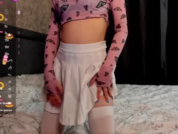 girl
        rarriity cam image #5304666