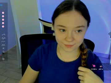 girl
        _margoqueen_ cam image #5338083