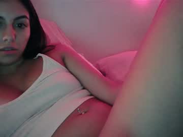 girl
        genesismoselle cam image #1638354