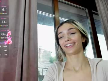 girl
        sassyt33n cam image #6846826