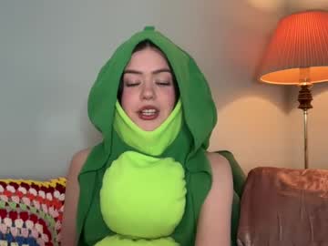 girl
        littlesugarpea cam image #5866139