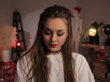 girl
        lettymoa cam image #5736604