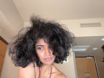 girl
        mariyya cam image #2276334