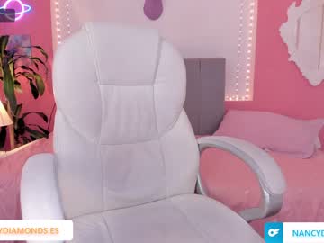 girl
        nancydiamonds cam image #2265612