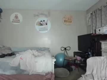 couple
        mslovelymarilyn cam image #645276