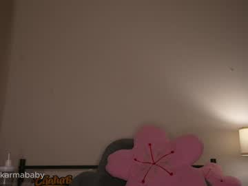 girl
        sweetkarmababy cam image #5664909